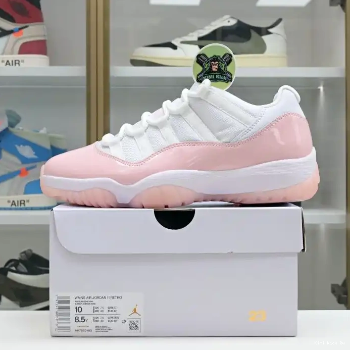 11 Low Jordan WMNS Air Kimikick Jordan 0429